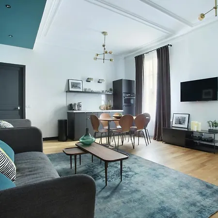 Apartment Champ De Mars - Tour Eiffel By Studio Prestige Paris Exterior photo